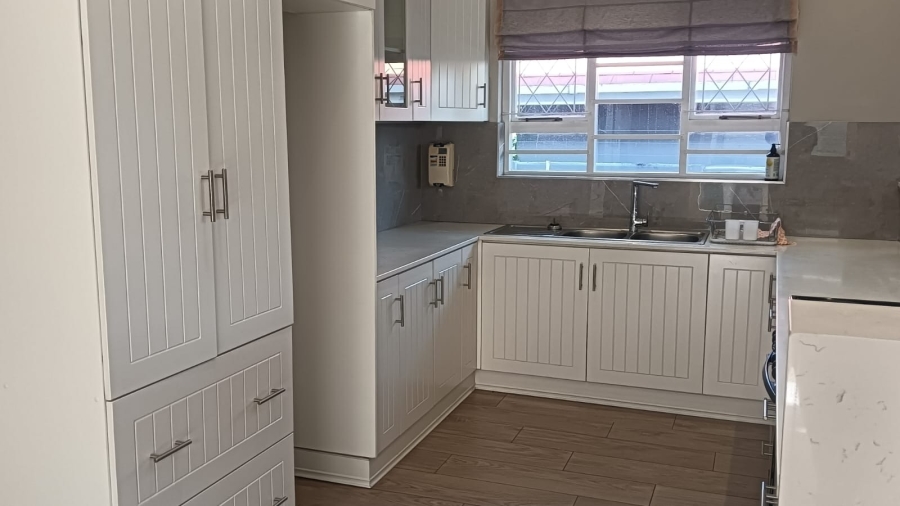 3 Bedroom Property for Sale in Vincent Eastern Cape